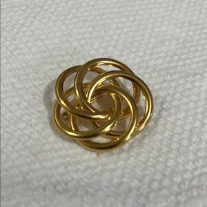 Napier Elegant Gold Knot Brooch vintage